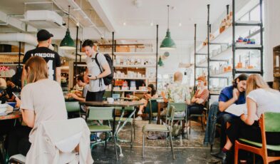 People sitting down in a cafe